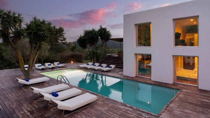 Img-1-ibiza